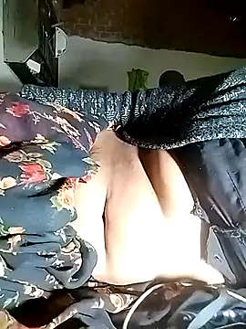 Hot_bhabhi300 网络视讯表演