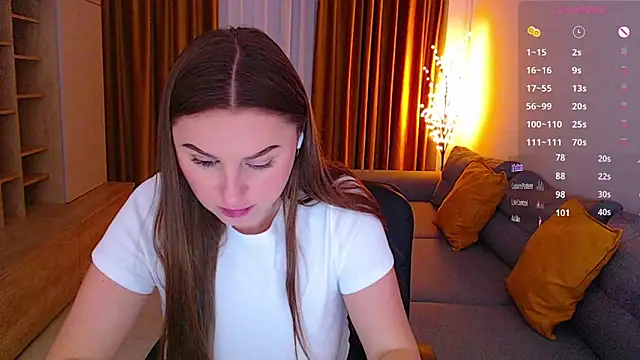 _Mia_Adams élő XXX-chatje