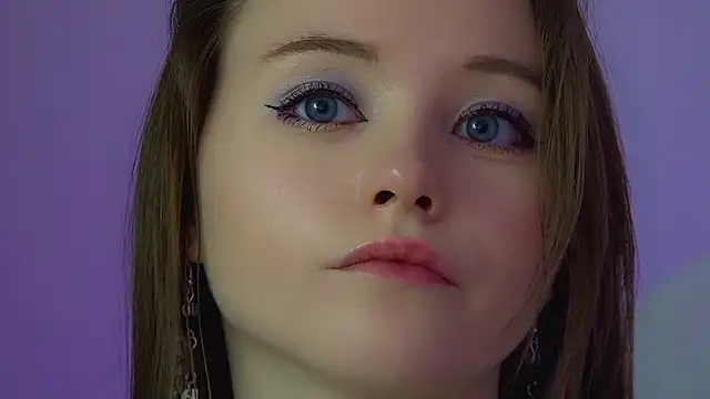 KeiraAsti: απευθείας συνομιλία ΧΧΧ