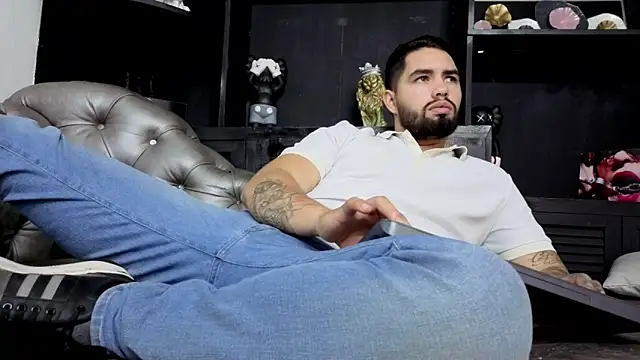 matteosantos Chat XXX live