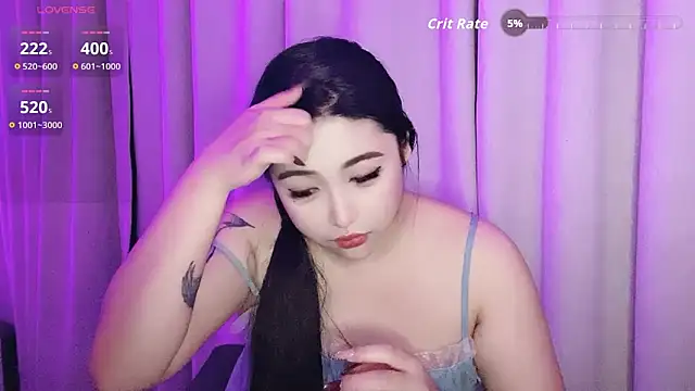 Missqiu-w 网络视讯表演