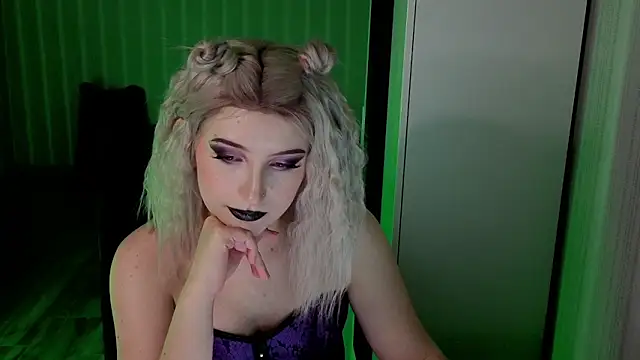 Živý XXX chat violet-siren-x