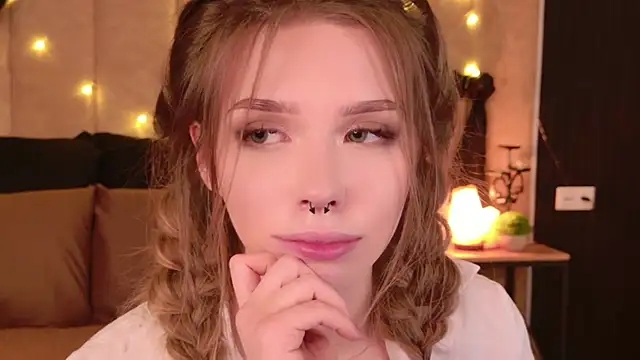 Sierra_Fane Chat XXX live