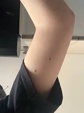 KattEngel Chat XXX in diretta