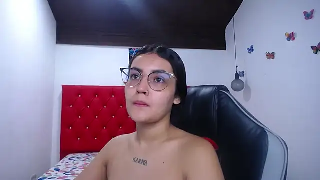 kathe-mills235's Live XXX Chat