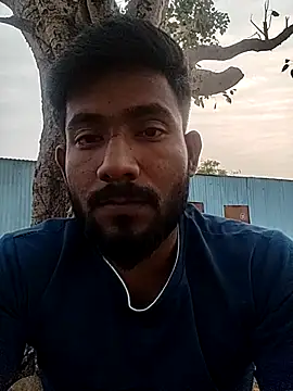 LustyDanky: διαδικτυακό σόου στην κάμερα