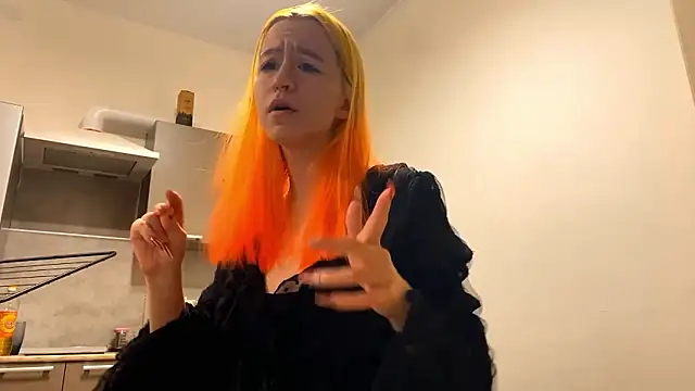 Chat +18 de EmilyHein ao vivo