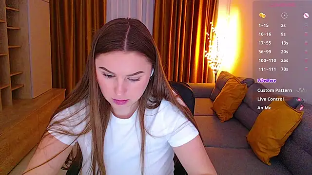 _Mia_Adams Adlı Modelin Canlı XXX Sohbeti