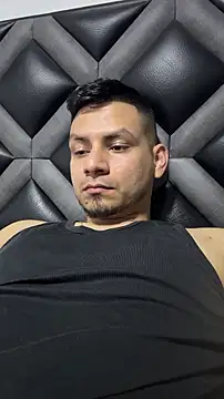 Rick_AdamsのライブXXXチャット