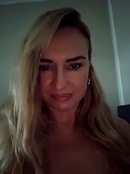 Chat XXX en directo de MalienaCarolina