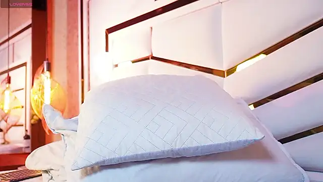 ambar_rosse25's Live XXX Chat