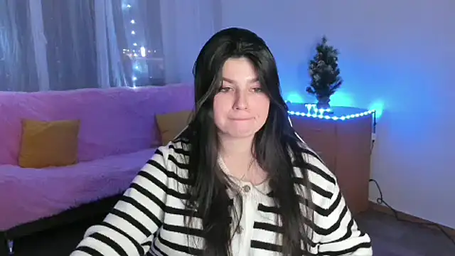 Онлайн чат XXX KisaModel