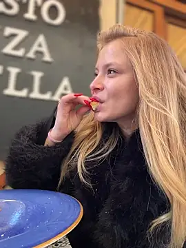 Онлайн чат XXX AnastasiaAniess