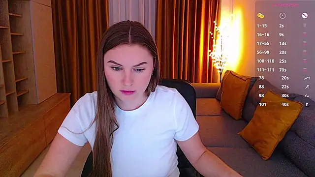 _Mia_Adams 现场XXX聊天