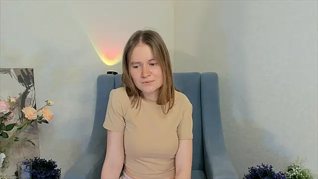 CleliaRostek élő XXX-chatje