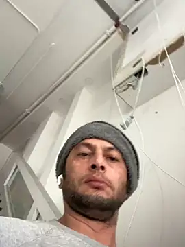 Carlosmauricio123's Webcam Show