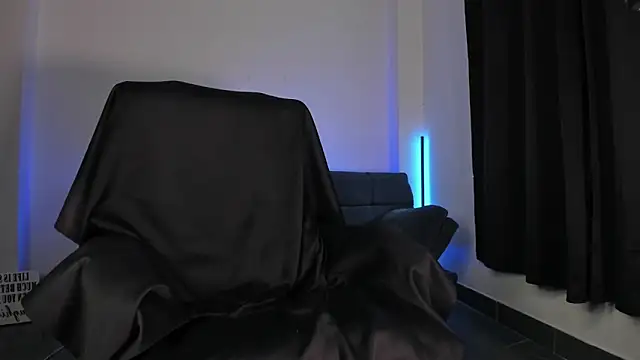 دردشة nathan_blake الجنسية المباشرة