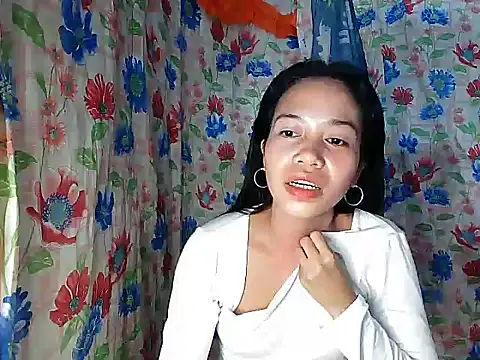 PinaySkinnyGirl Chat XXX in diretta