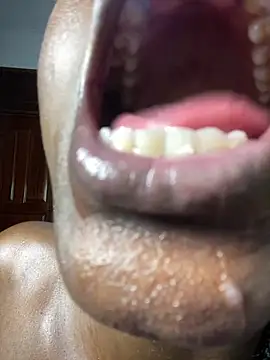 Show Webcam de Random_cummer