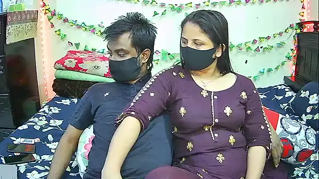 Czat XXX na żywo – Younger_Couples