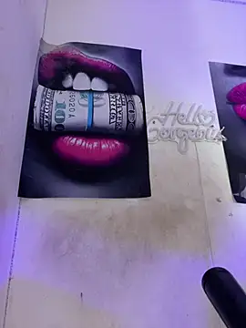 Pokazy przed kamerką – becca_wilsson