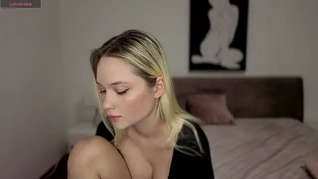 Jessiestar_ Adlı Modelin Canlı XXX Sohbeti