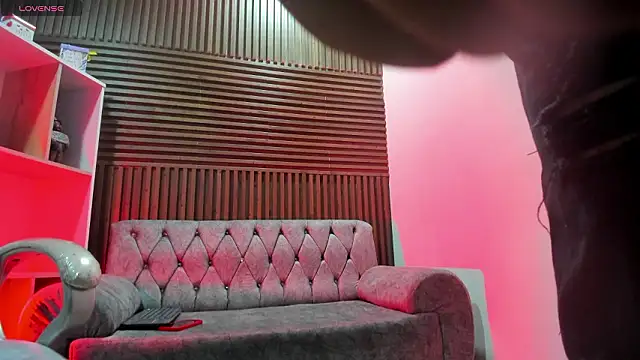 noahWolff_n Live XXX chat