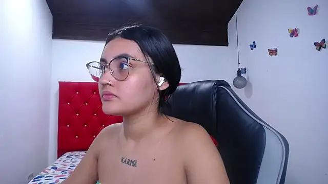 kathe-mills235 live XXX chat