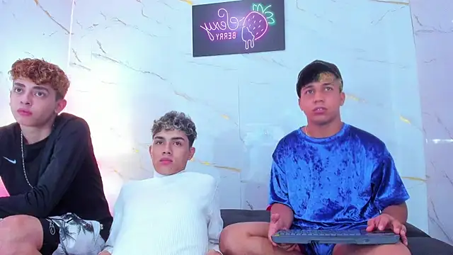 Roman_cute – Kamerová šou