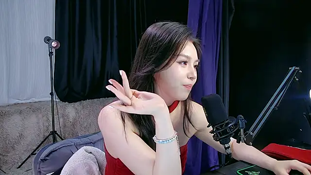 yoyo-o88's Live XXX Chat