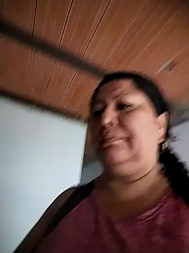 Chat +18 de Brenda_Berck_ ao vivo