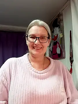 irinamaux's Live XXX Chat