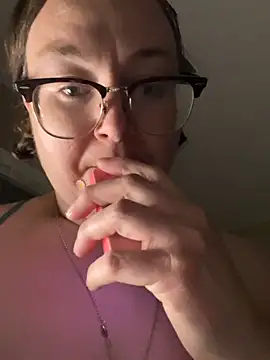 Онлайн чат XXX HTXBELLE