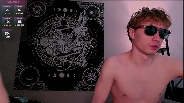 poisondevotion's Live XXX Chat