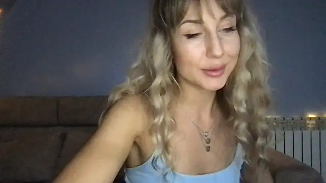 Chat XXX ao vivo de Pyrelissa