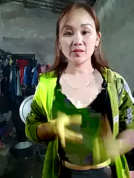 yula-bi: онлайн-секс-чат