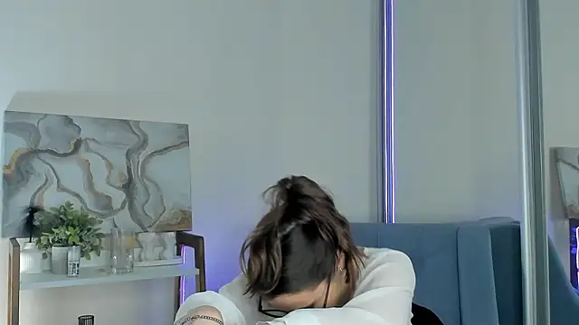 KaTheiss: онлайн-секс-чат