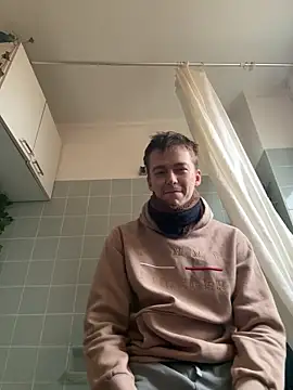 Toyjungee Adlı Modelin Canlı XXX Sohbeti