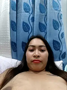 Naughty_lhang02's Live XXX Chat