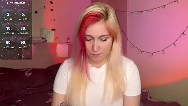 _Annabel_Myr_: απευθείας συνομιλία ΧΧΧ