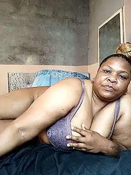 MoretlのライブXXXチャット