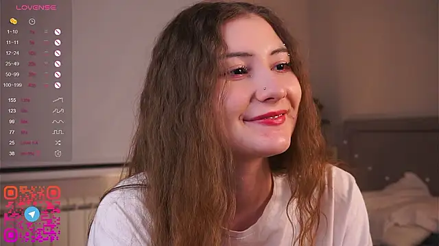 MegganKinson élő XXX-chatje