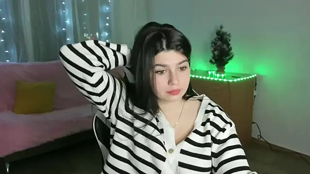 KisaModel: онлайн-секс-чат