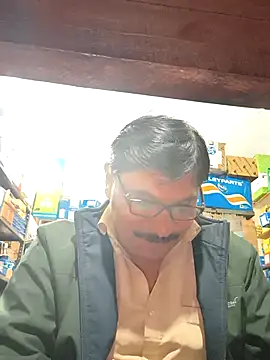 Pokazy przed kamerką – Srmotrs