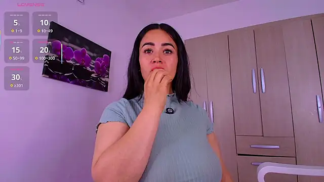 Chat +18 de im_natalia ao vivo