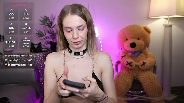 NovaHollisx Webcamshow