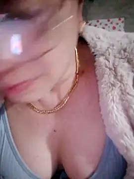 Chat XXX en directo de small-house123