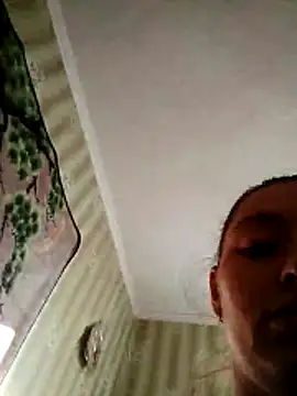 LoweredLockout Webcam-Show