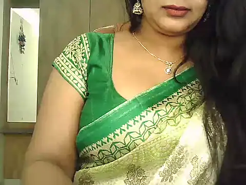 Chat +18 de Spandana_Sweety ao vivo