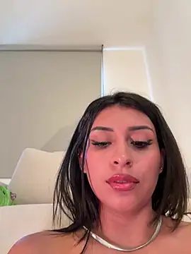 Chat XXX en directo de sweetAli_